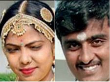 ప్రేమించి పెళ్లి చేసుకున్నారు: అంతలోనే ఆత్మహత్య, ఏమైందో...
