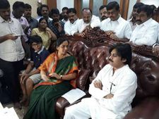  పరిటాల ఇంటికి ఇదే ఫస్ట్: పవన్, గుండు కొట్టించడంపై సునీత, రహస్యంలేదని పరిటాల శ్రీరామ్
