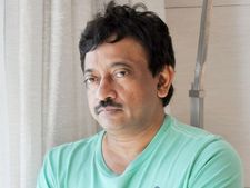 పిచ్చిని వదిలిస్తాం: వర్మపై బీజేపీ మహిళా నేతల ఫిర్యాదు