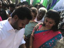 అందుకు మేం సిగ్గుపడుతున్నాం, పీకల దాకా కోపం: రోజా ఆసక్తికర వ్యాఖ్యలు