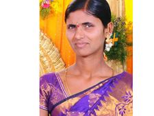 లైంగిక వాంఛ తీర్చలేదని తల , మొండం వేరు చేశాడు