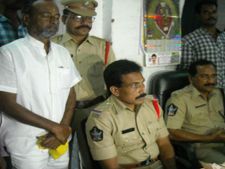 ఎట్టకేలకు అరెస్ట్ చేశారు: చిక్కిన నెల్లూరు బురిడీ మహరాజ్ బాబా..