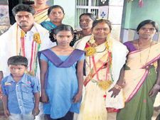 వాళ్లిద్దరిది 13ఏళ్ల సహజీవనం: పురోహితుడి సలహాతో అనూహ్య నిర్ణయం