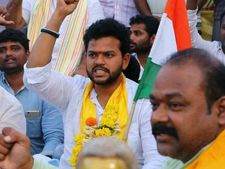 హోదా, జోన్ కోసం ఏ త్యాగానికైనా సిద్ధం: ఎంపీ రామ్మోహన్నాయుడు