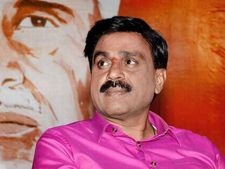 స్టీల్ ప్లాంట్ నేను కడతా...లేదంటే నా డబ్బులు తిరిగి ఇచ్చేయాలి:గాలి జనార్థన్ రెడ్డి