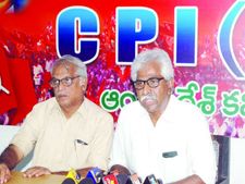 భూ సేకరణ చట్టం సవరణ...కార్పోరేట్ సంస్థలకు భూములు కట్టబెట్టేందుకే:సిపిఎం