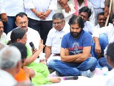 మీరు చెప్పారనే, ఆ బాధ్యత మీదే: పవన్‌తో రైతులు, బాబుకు జనసేనాని వార్నింగ్