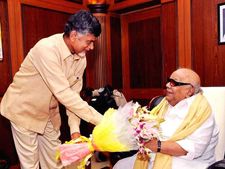 కరుణానిధి శకంగా మిగిలిపోతుంది: చంద్రబాబు దిగ్భ్రాంతి, ప్రగాఢ సంతాపం