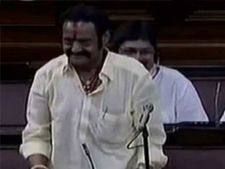 తెలుగు భాషాదినోత్సవం రోజునే భాషాభిమాని కన్నుమూత: నాడు రాజ్యసభలో తెలుగు కోసం పోరాడి..