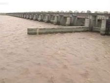 కోస్తా,తెలంగాణాల్లో...రాగల 24 గంటల్లో అతి భారీ వర్షాలు పడే అవకాశం!