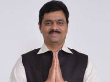  సిఎం రమేష్ నివాసం, కార్యాలయాలపై ఐటి దాడులు...ఏకకాలంలో 25 చోట్ల సోదాలు