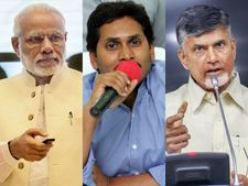 శివాజీతో చెప్పిస్తాం, నాపై ఐటీ దాడులు చేస్తారు, జగన్‌పై దాడితో ఇదీ ప్లాన్: బాబు కీలక వ్యాఖ్యలు