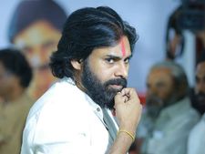  ఐటీ దాడులపై మేమెందుకు స్పందించాలి?, మోడీ మాకేమైనా చుట్టమా?: పవన్ కళ్యాణ్