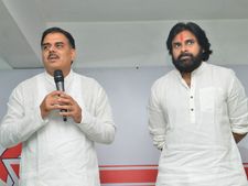 టీఆర్ఎస్‌లో మద్దతుదారులు! తెలంగాణ ఎన్నికల్లో పోటీపై పవన్, జనసేనలో చేరికపై నాదెండ్ల