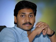 మెడలో దిగేదని జగన్ చెప్పారు: కీలక అంశాలు చెప్పిన సీపీ, 'జగన్‌ను చంపాలనే, 3 బ్యాంక్ అకౌంట్లు'