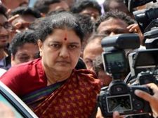 అమ్మ జయలలిత అనుమానాస్పద మృతి: పెరోల్ కు శశికళ పక్కా ప్లాన్: జైల్లో, సొంత పనుల కోసం! 