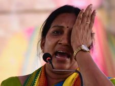 లైఫ్ ఆగంచేశారు, చంద్రబాబుపై నమ్మకం పోయింది: శోభారాణి కంటతడి, నాకేం కొత్తకాదని వార్నింగ్