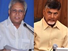కళ్లలో నీళ్లు తిరుగుతున్నాయి, 1996 నుంచి.. ఇదీ చంద్రబాబు!:  ఉండవల్లి షాకింగ్ కామెంట్స్