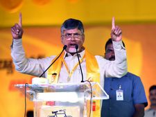 ఏపిలో చంద్ర‌బాబు బీసీ బాణం..! బీసి ల కోసం టీడిపి ఎంతో శ్ర‌మించింద‌న్న బాబు..!!