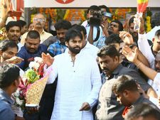 2019 ఎన్నికల ప్రచారానికి పవన్ కళ్యాణ్ శ్రీకారం, అభ్యర్థుల విషయంలో చంద్రబాబు-జగన్ కంటే ముందే