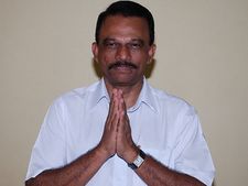 మాగుంట చూపు వైసిపి వైపు..! త‌న వ‌ర్గంతో ప్ర‌త్యేక స‌మావేశం : సీయంఓ నుండి కాల్..!