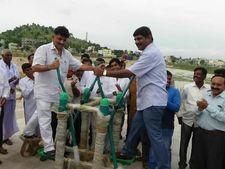 ప్రధాని మోడీ కంటే నా తమ్ముడి మెజారిటీనే ఎక్కువ, త్రిబుల్ షూటర్ చాలెంజ్: బీజేపీ కసరత్తు!