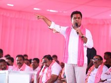  ఢిల్లీ కోటలో చక్రం తిప్పుదాం.. 16 మంది మనోళ్లను గెలిపిద్దాం : కేటీఆర్