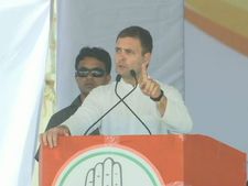 రెండు రోజుల్లో రైతు రుణమాఫీ, మోడీ అబద్దాల కోరు  : రాహుల్ గాంధి,