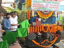 హైదరాబాద్ నుంచి నేరుగా మైసూరుకు: కాచిగూడ-బెంగళూరు ఎక్స్ ప్రెస్ పొడిగింపు