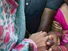 అభ్యర్థులూ బహుపరాక్! మీ వస్తువులకు మీదే జవాబుదారి! ఎన్నికల ప్రచారంలో దొంగల హల్ చల్