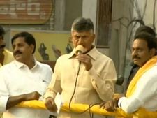 ముస్లింలారా! మోడీ మళ్లీ గెలిస్తే మీరు ఈ దేశంలో బతకలేరు: చంద్రబాబు: అక్కడ `జగన్ ట్యాక్స్`