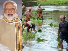 నిజామాబాద్ రైతులపై చర్చ .. మోడీపై నామినేషన్ వేసేందుకు నేడు వారణాసికి వెళ్లనున్న 50మంది రైతులు 
