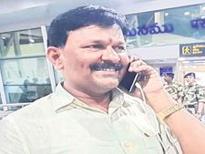 తిరుపతి విమానాశ్రయంలో కలకలం... కడప టీడీపీ నేత వద్ద 20 బుల్లెట్లు స్వాధీనం ! 