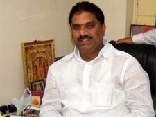 అదృష్టం అంటే వైసీపీ నేత మల్లాది విష్ణుదే... ఎందుకో తెలుసా ?
