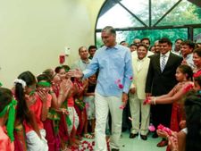 అమెరికాలో హరీష్ రావు.. ఆయన తీరు మారిందంటూ కామెంట్స్..!