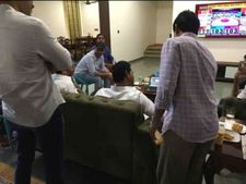 వైఎస్ జగన్ ఏం చెప్ప‌బోతున్నారు?  సాయంత్రం ప్రెస్‌మీట్‌! ప్రశాంత్ కిశోర్ కూడా?