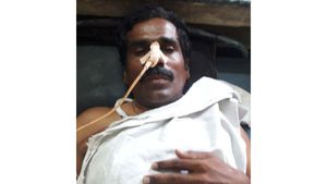 ముఖ్య‌మంత్రి జ‌గ‌న్ అలా..నేత‌లు ఇలా: క‌డ‌ప‌లో వైసీపీ నేత‌ల హ‌ల్‌చ‌ల్: ఉద్యోగి ఆత్మ‌హ‌త్యాయ‌త్నం..!