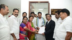 డిప్యూటీ స్పీక‌ర్‌గా కోన ర‌ఘుప‌తి : తండ్రి స్పీక‌ర్‌గా..త‌న‌యుడు డిప్యూటీగా : నాడు కేసీఆర్ సైతం..!
