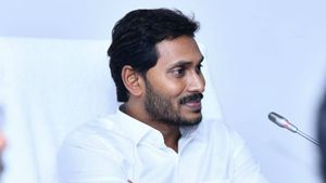 జ‌గ‌న్ త‌గ్గే ప్ర‌సక్తే లేదు..బ‌దులివ్వాల్సిందే: రెండో రోజే అర్ద‌మైపోయింది: సీఎం టార్గెట్ టీడీపీ..!
