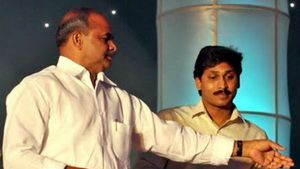 వైయ‌స్ జ‌యంతి గిఫ్ట్‌‌గా నామినేటెడ్ ప‌ద‌వులు: వీరికి ఖ‌రారు చేసిన జ‌గ‌న్: అక్క‌డ సీటు కోసం పోటీ 