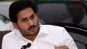 జ‌గ‌న్ అనే నేను..: క‌డ‌పలో స్టీల్ ఫ్యాక్ట‌రీని ప్రారంభిస్తా: మూహూర్తం ఇదే..ఎన్నో డ్రామాలు చేసారు..