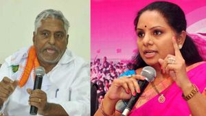 కల్వకుంట్ల కవితకు కాంగ్రెస్ ఎమ్మెల్సీ  ఓదార్పు..! ఎంపీగా గెలిచి ఉండాల్సిందన్న జీవన్ రెడ్డి..!!
