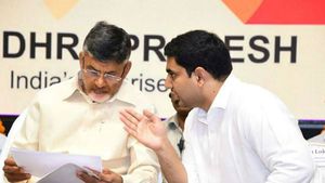 మీ మోసాలు బయటపెడతా .. ధైర్యముంటే సమాధానం చెప్పండి అని లోకేష్, చంద్రబాబులకు మంత్రి సవాల్ 