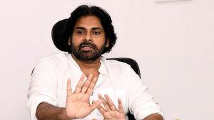ఎదురు చూస్తున్న ప్రశ్నలు..! సప్త సముద్రాలు దాటి ఎప్పుడొస్తావు  పవన్..? 