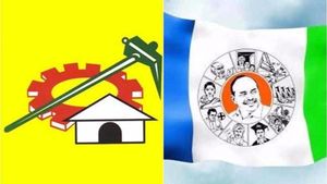 ఏపీలో ఆగని టీడీపీ వైసీపీ వర్గాల మధ్య ఫ్లెక్సీల రచ్చ .. నిన్న చిత్తూరు , నేడు గుంటూరులో రగడ  