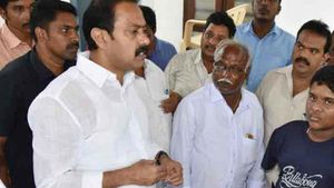 ఏఎన్‌ఎంలు టెన్షన్ పడొద్దు.. ఉద్యోగ భద్రతపై అనుమానాలు వద్దు : ఆళ్ల నాని వివరణ