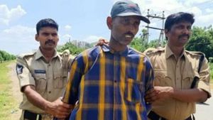 వైఎస్ జగన్ పై అనుచిత వ్యాఖ్యలు..పోస్టులు: తెలంగాణ వాసి అరెస్ట్