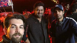 టాలీవుడ్ ను హాలీవుడ్ కు తీసుకెళ్లిన సాహో: అనంత మారుమూల గ్రామంలో సంబరాలు: లింకేంటీ? 