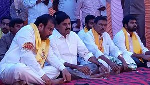 కాంగ్రెస్, వైసీపీ, టీడీపీ.. ఇక బీజేపీ: ఢిల్లీలో మాజీమంత్రి: కాషాయ కండువాకు ముహూర్తం ఫిక్స్!