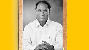 కోడెల ఆత్మహత్య కేసులో ఇప్పటివరకు 12మంది విచారణ .. ఫోన్ కాల్స్ డేటా పరిశీలన 